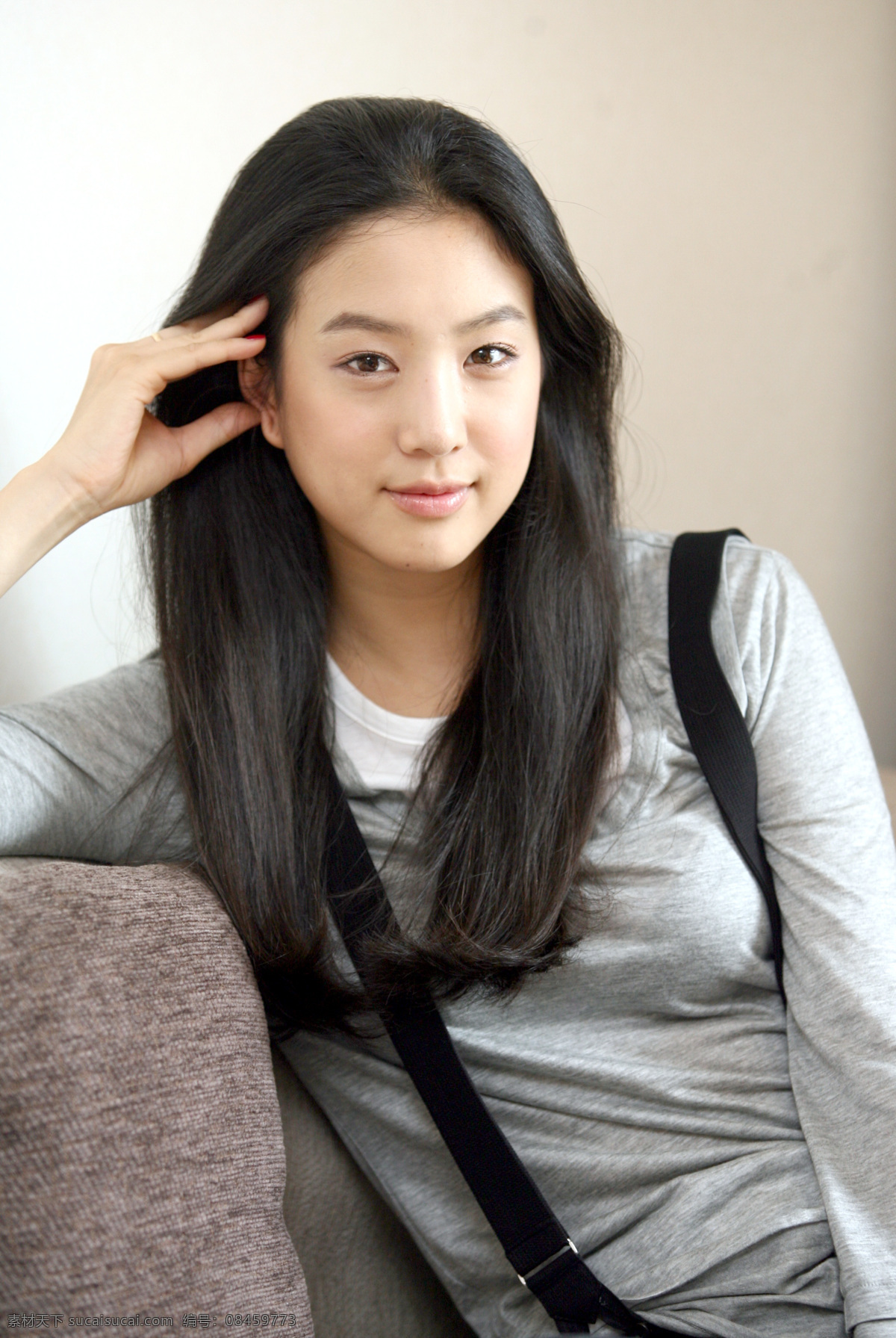 韩国歌手 明星 明星偶像 女性 女人 时尚美女 性感美女 美女模特 美女写真 名人明星 明星图片 人物图片