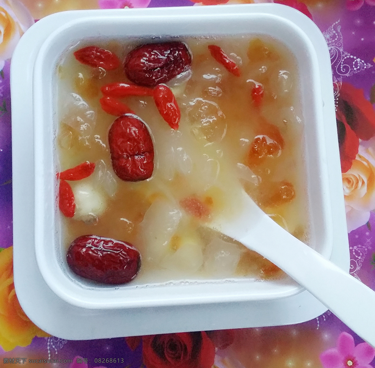 甜品甜汤 甜品 甜汤 养生甜品 桃胶银耳红枣 红枣甜汤 餐饮美食 传统美食