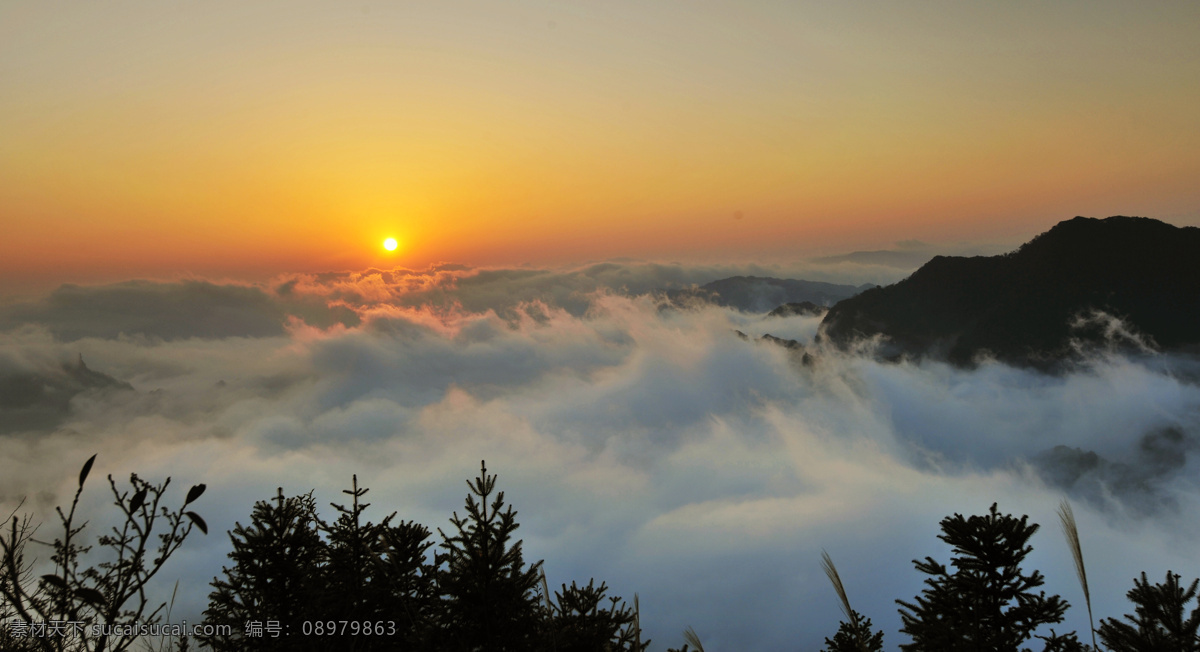 广西 岑 王 老山 日出 山峦 云雾 阳光 国内旅游 旅游摄影