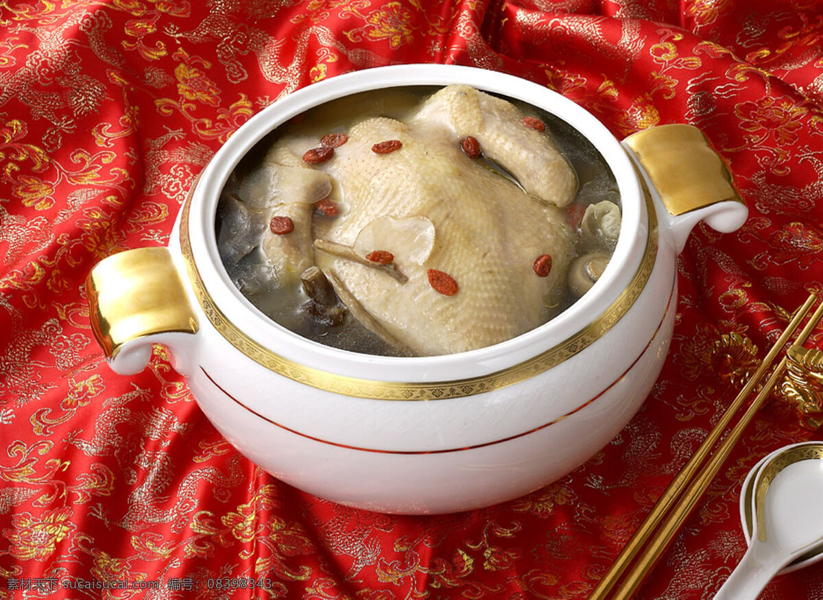 炖鸡 人参 鸡汤 营养 美食 美味 中餐 鲜美 煲汤 传统美食 餐饮美食