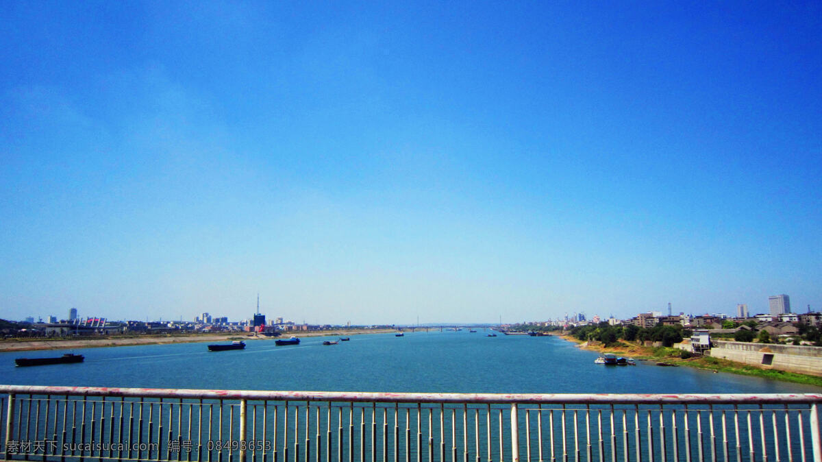湘潭 四 大桥 风光 湘潭四大桥 护栏 湘江 碧水 游船 对面一大桥 建筑 树木 蓝天 自然风景 自然景观