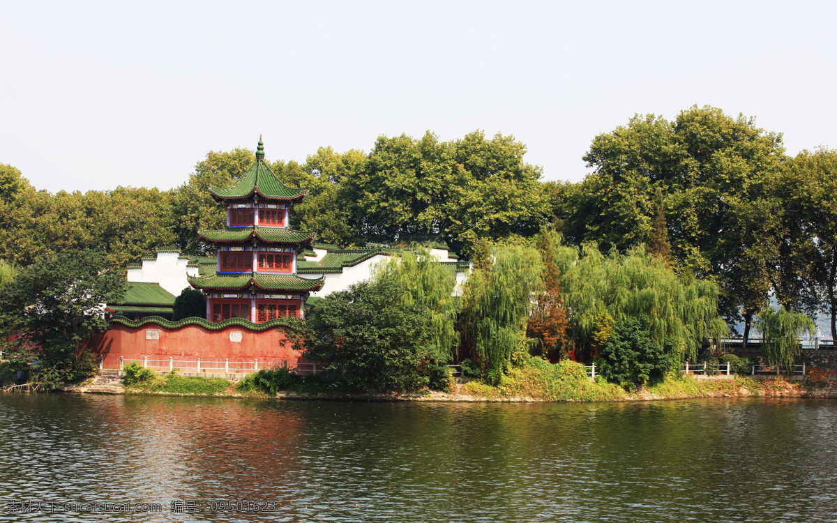 水边 亭子 高清 湖水 湖面 碧波 亭台 阁楼 风景 建筑园林 建筑摄影