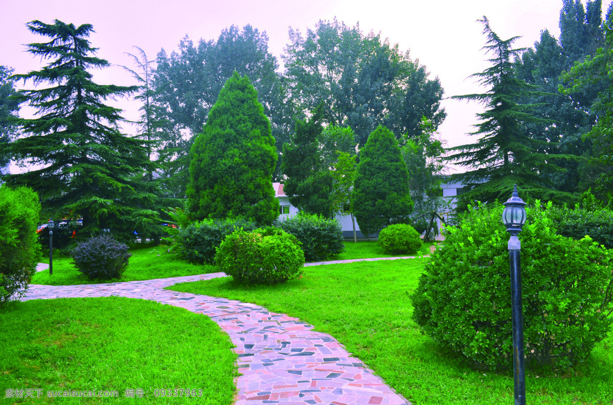 路灯 壁灯 别墅 草坪 灯 风景 建筑园林 街灯 路边 园林 住宅 小区 路灯摄影 园林建筑 家居装饰素材 灯饰素材