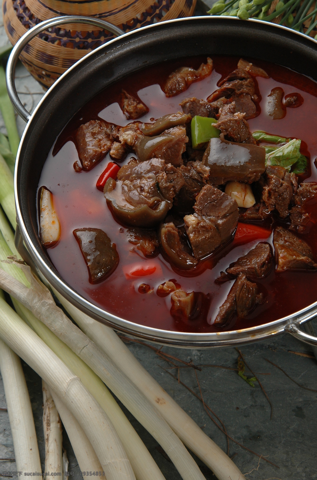 狗肉火锅 红焖狗肉 狗肉煲 砂锅狗肉 红烧狗肉 红焖狗肉煲 红烧狗肉煲 羊肉煲 火锅 餐饮美食 传统美食