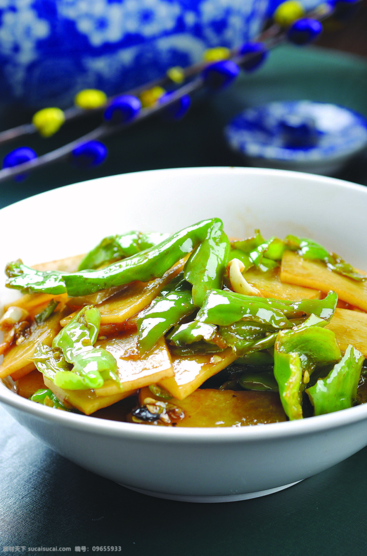擂辣椒炒土豆 擂辣椒 土豆片 青椒 土豆 餐饮美食 传统美食