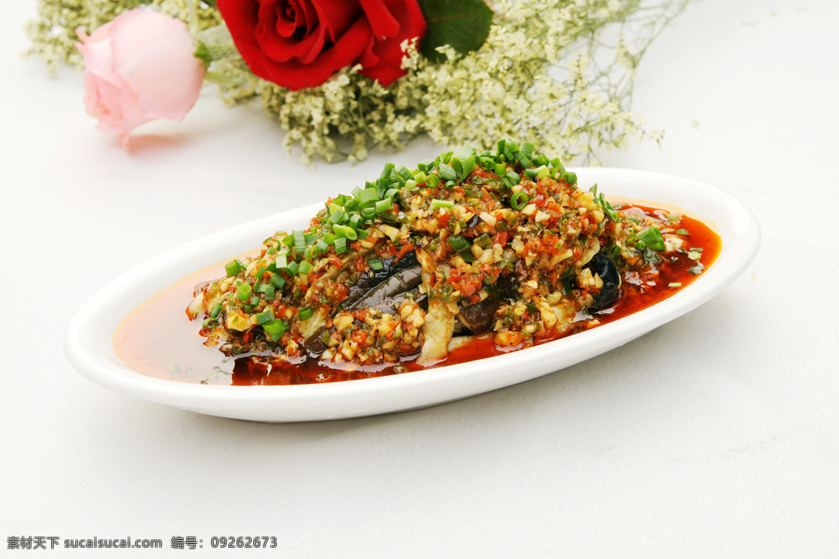 凉拌茄子 茄子 凉拌 泡椒 凉菜 红油 玫瑰 传统美食 餐饮美食