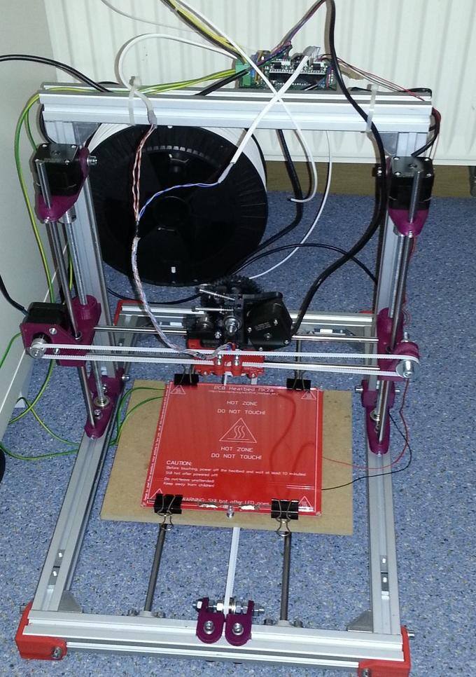 然而 一个 reprap 式 打印机 3d模型素材 3d打印模型