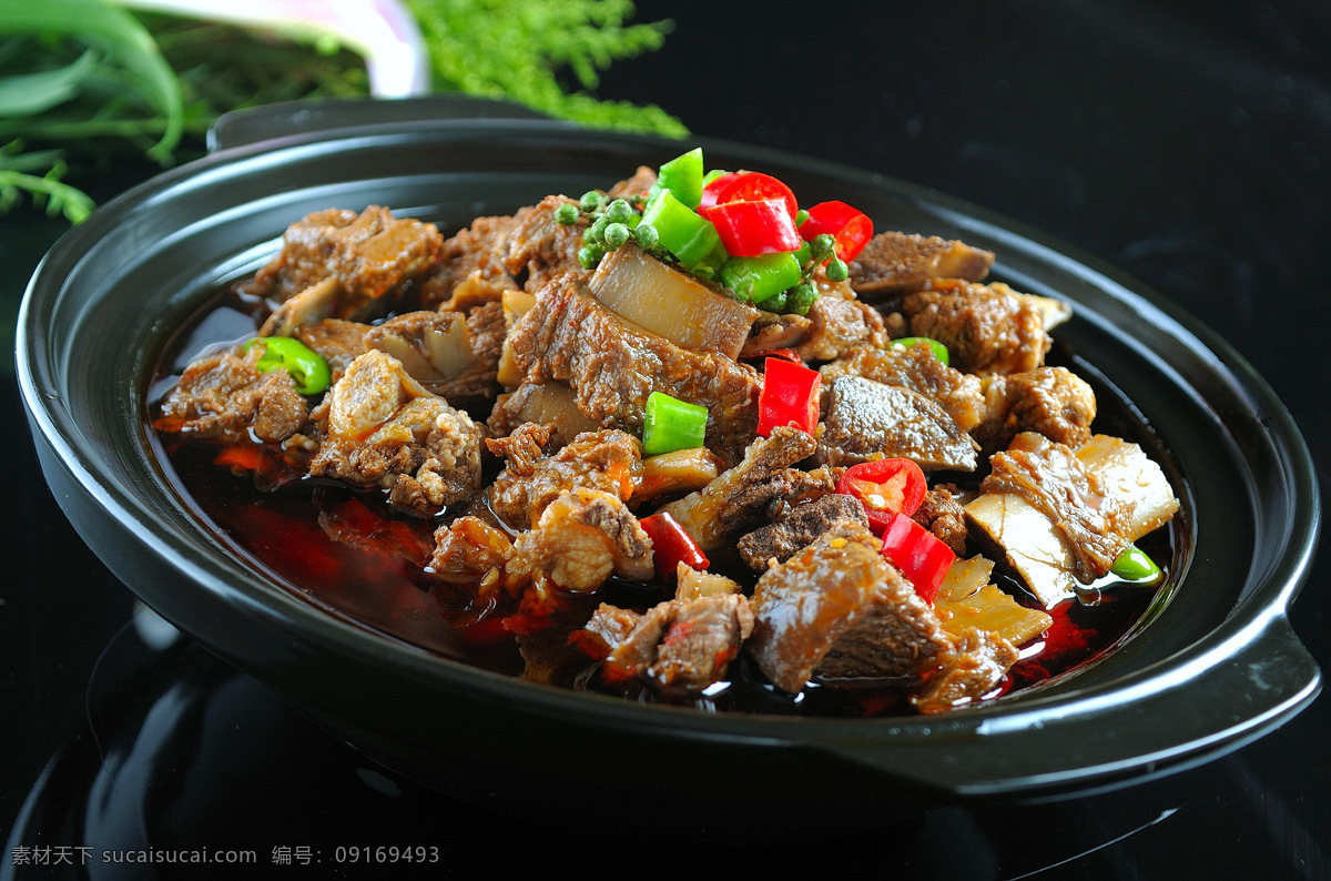 秘制牛排火锅 美食 美味 火锅 热菜 牛肉 牛排 砂锅 牛排火锅 餐饮美食 传统美食