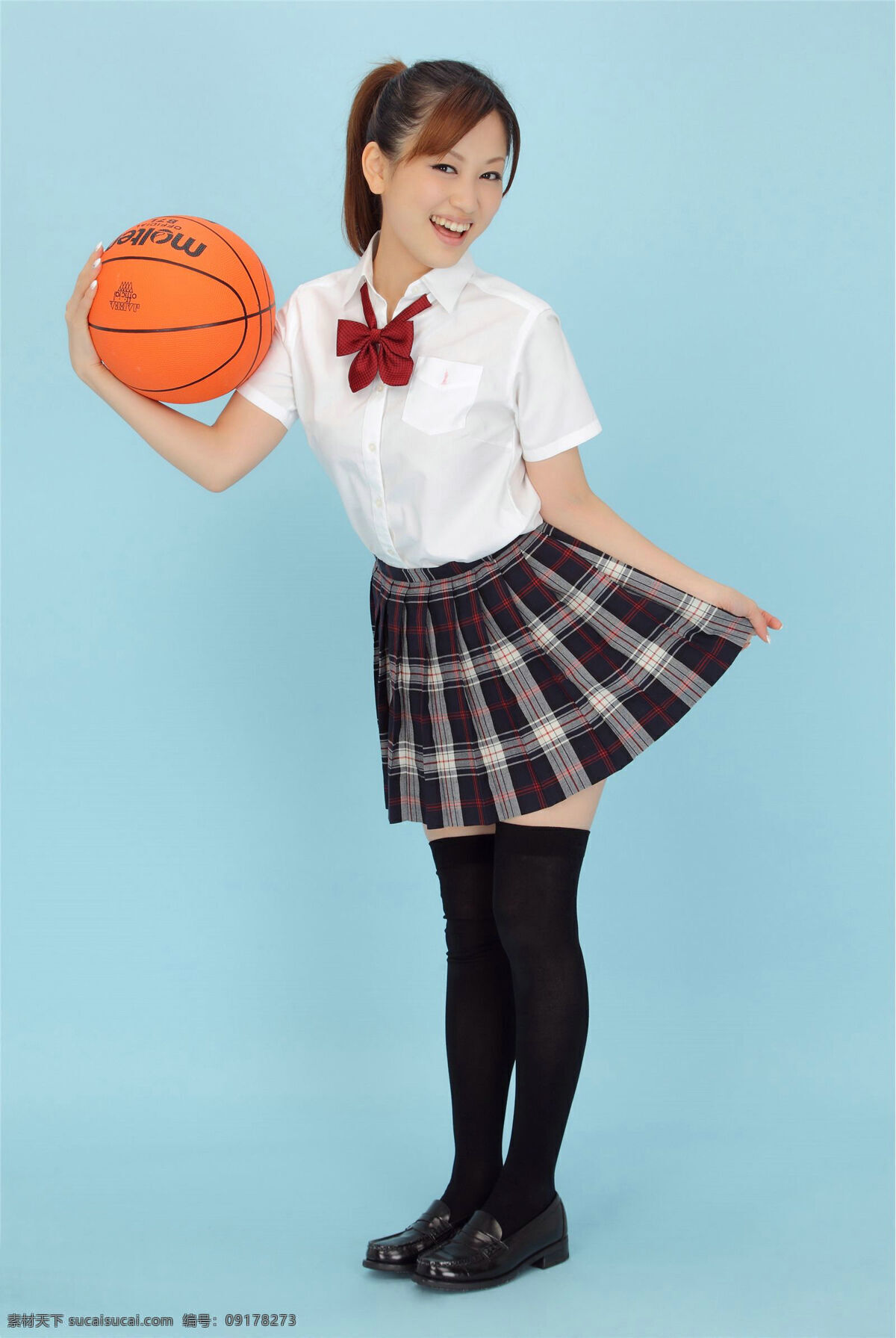 美女 漂亮 清纯 制服 养眼 学生服 女性女人 人物图库