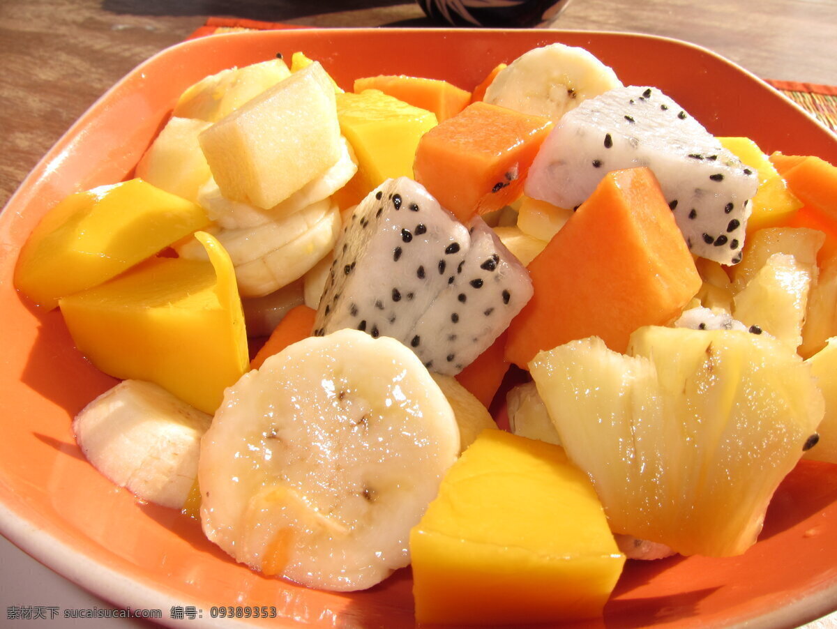 水果沙拉 猕猴桃 火龙果 香蕉 西瓜 菠萝 沙拉酱 沙拉 西红柿 柠檬 桃子 美食 传统美食 餐饮美食