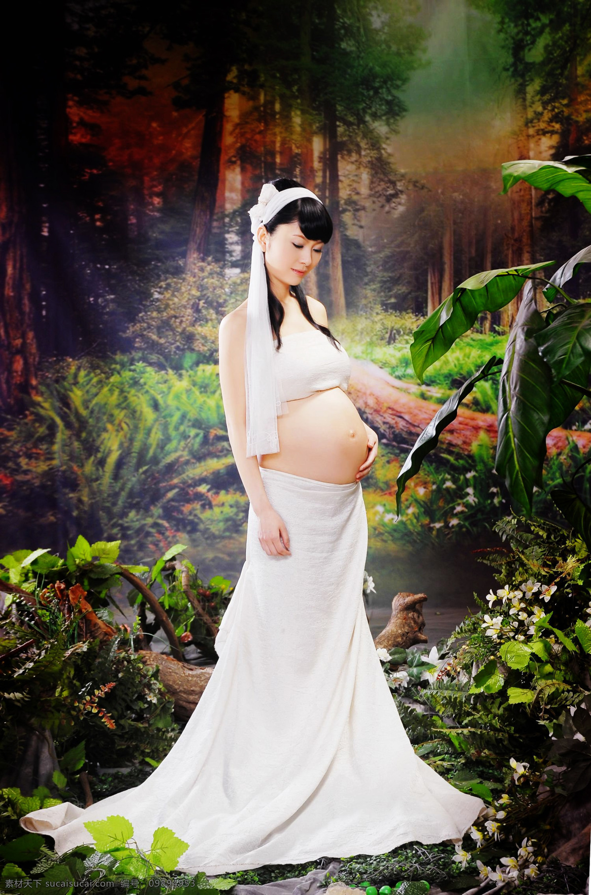 孕育 孕妈妈 孕妇 怀孕 怀胎 孕期 大肚子 育龄妇女 生育 生命力 表情 姿态 美姿 曲线 性感 动作 发型 孕妇服饰 胎儿 胎教 风景 女性女人 人物图库