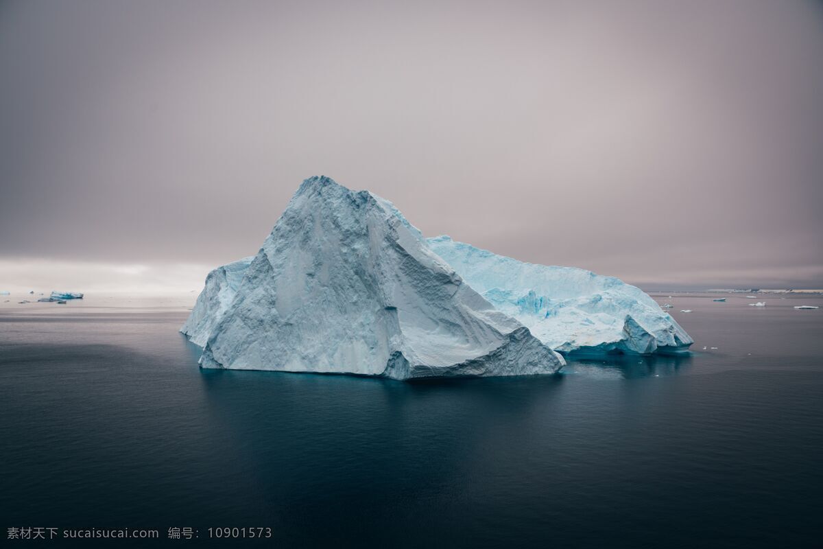 冰山 南极洲 冷 北极 雪 自然 冻结 冬天 景观 水 旅行 气候 冰 冰块 海水 海面 倒影 天空 背景 壁纸 纹理