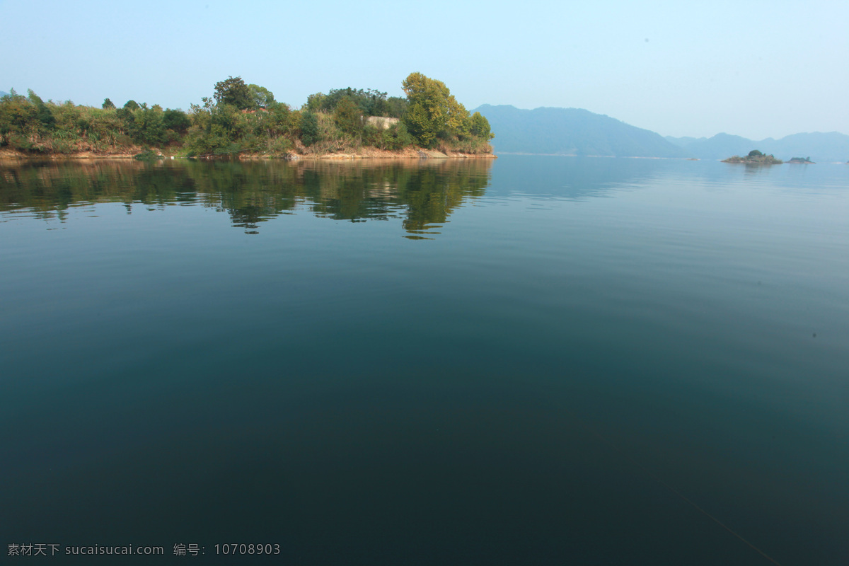 千岛湖 千岛湖风光 静静 湖面 千岛湖的小岛 小岛倒影 山水风景 自然景观