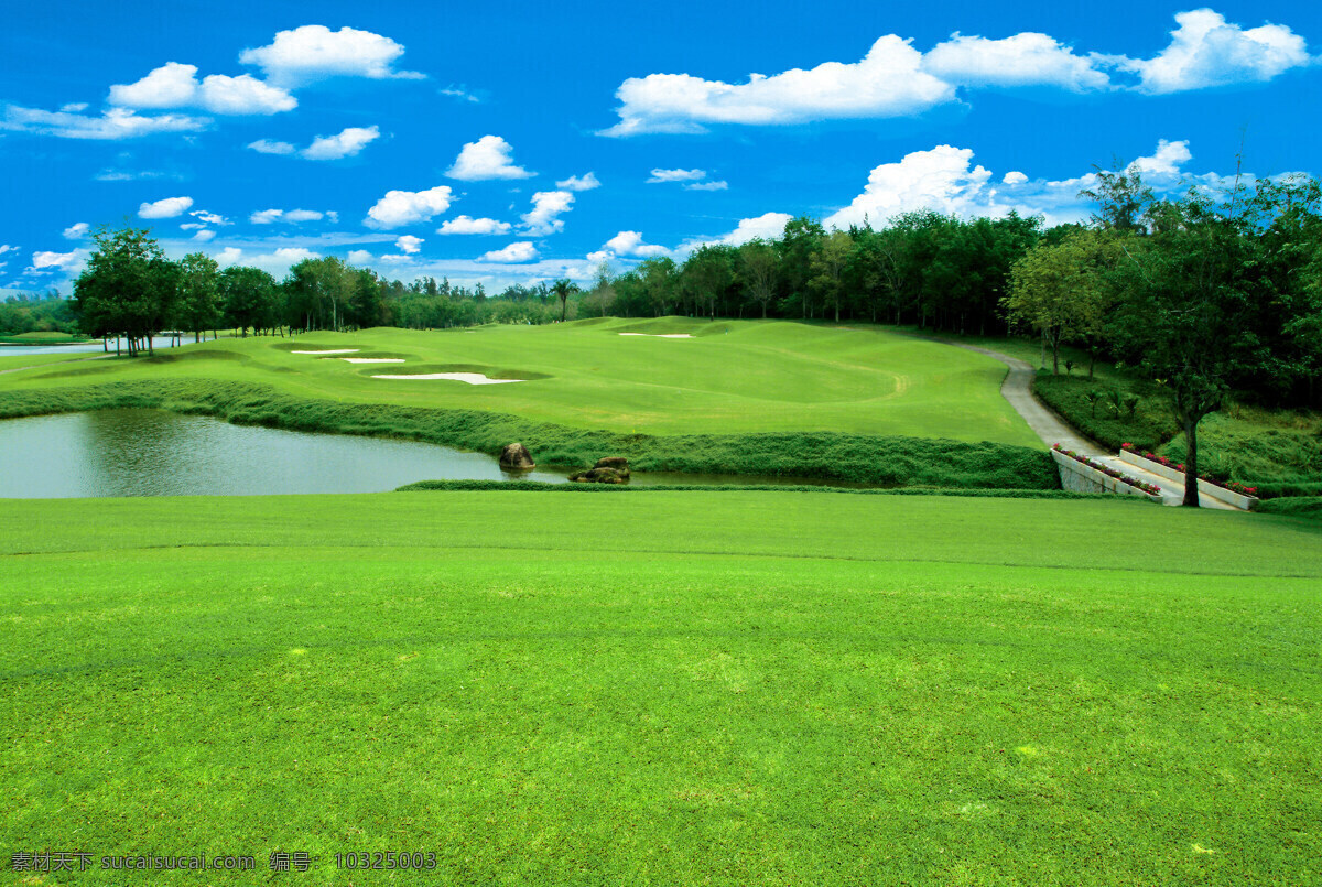 高尔夫球场 草地 绿地 河流 蓝天 白云 树木 美景 风景照片 桌面壁纸 国内旅游 旅游摄影