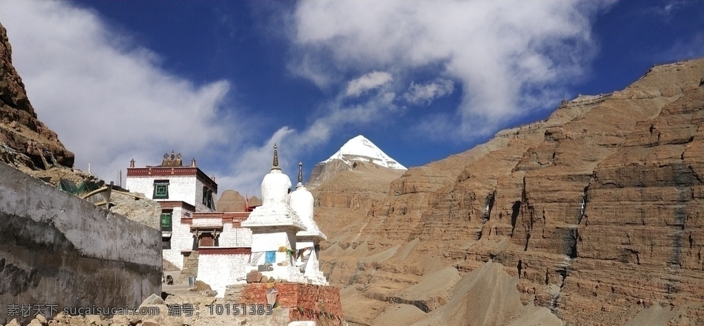 神山 脚下 寺庙 西藏 阿里 冈仁波齐 自驾游 旅游摄影 自然风景