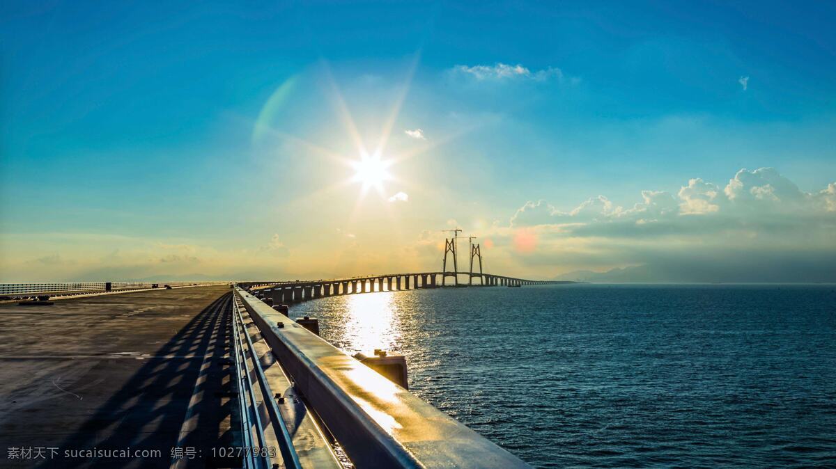 港珠澳 大桥 建设中 跨海大桥 超大 超长 公路大桥 气势磅礴 海上卧龙 海面 晨光 蓝天白云 景观 建筑风光 旅游摄影 国内旅游