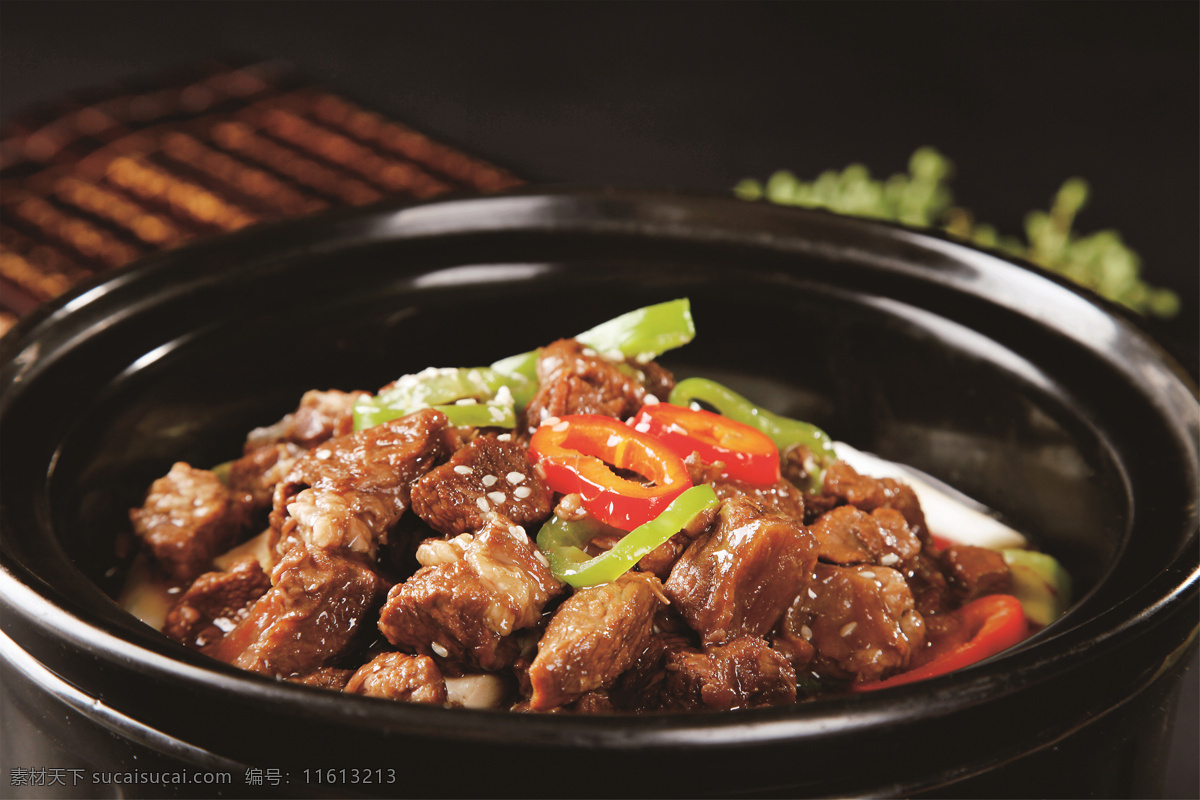 牛腩煲 美食 传统美食 餐饮美食 高清菜谱用图