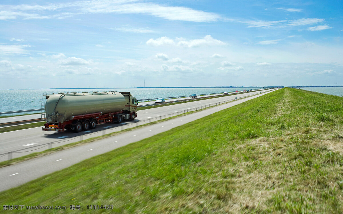 大卡车 货运 交通 交通工具 卡车 快递 汽车 运输 物流 运货 卡车写真 汽车写真 truck 速运 快运 现代科技 矢量图 日常生活