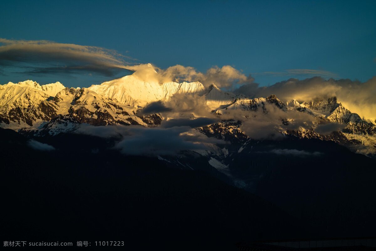 唯美 风景 风光 旅行 自然 云南 梅里 梅里雪山 雪山 山 美丽雪山 旅游摄影 国内旅游