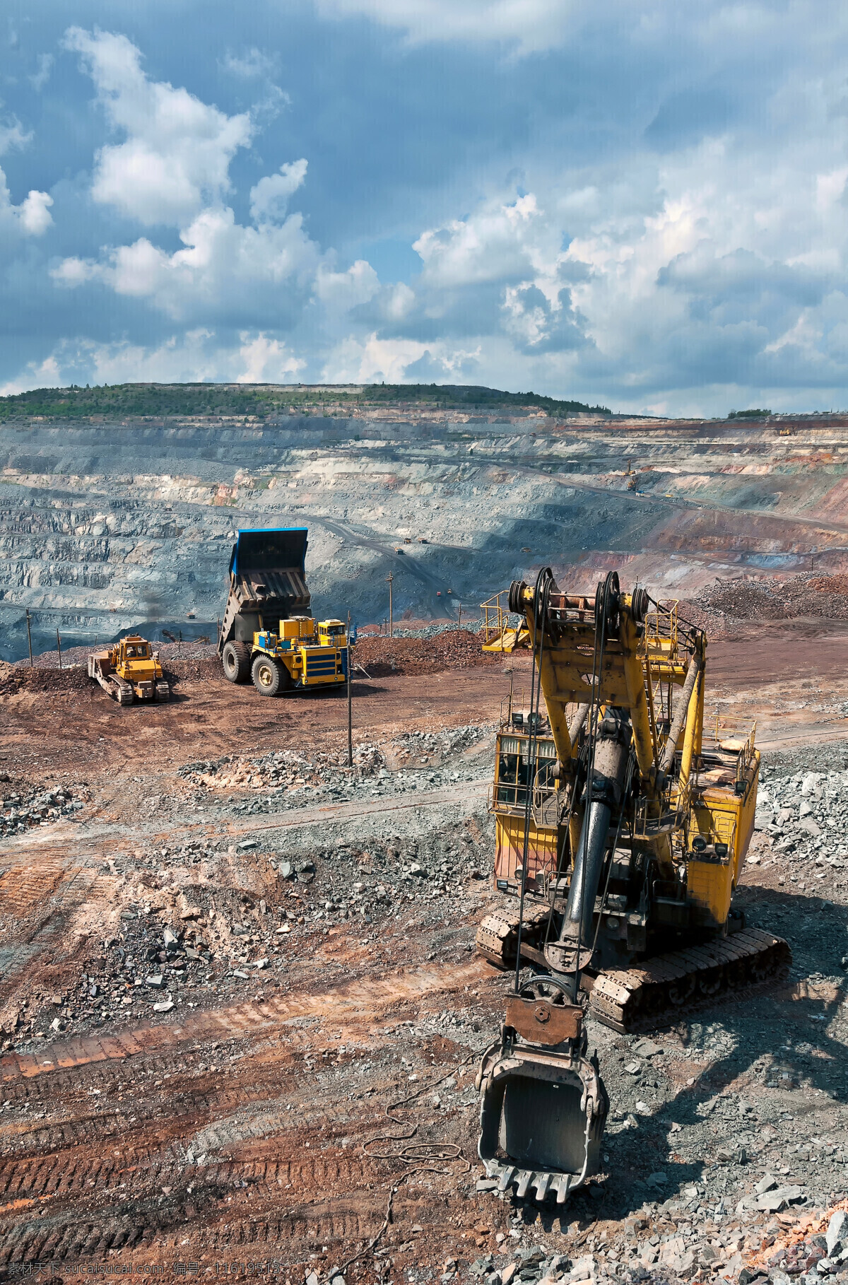 挖掘机 重型 货车 重型货车 采矿机 矿石 开采机 工业机械 工业生产 现代科技
