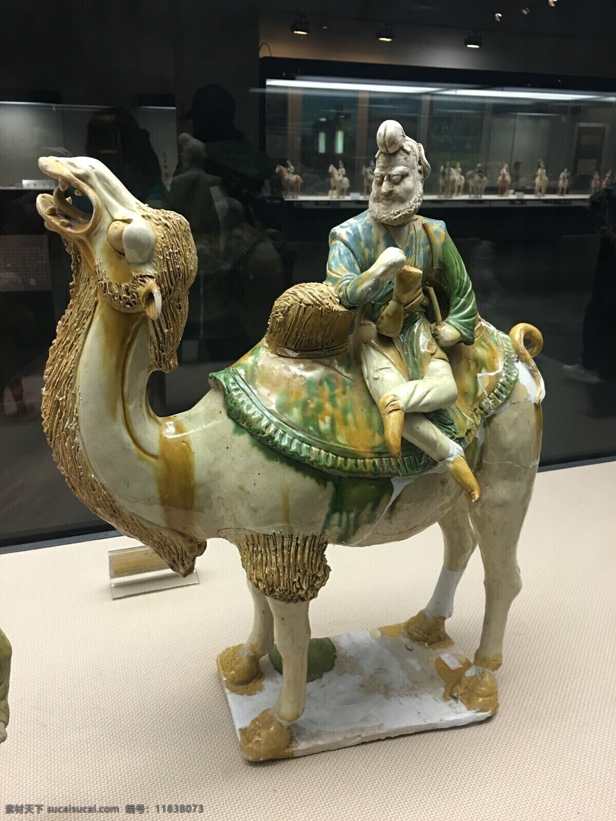 三彩骆驼 唐三彩 跪驼 艺术品 三彩胡人 胡人骑驼俑 古玩 文化艺术 传统文化