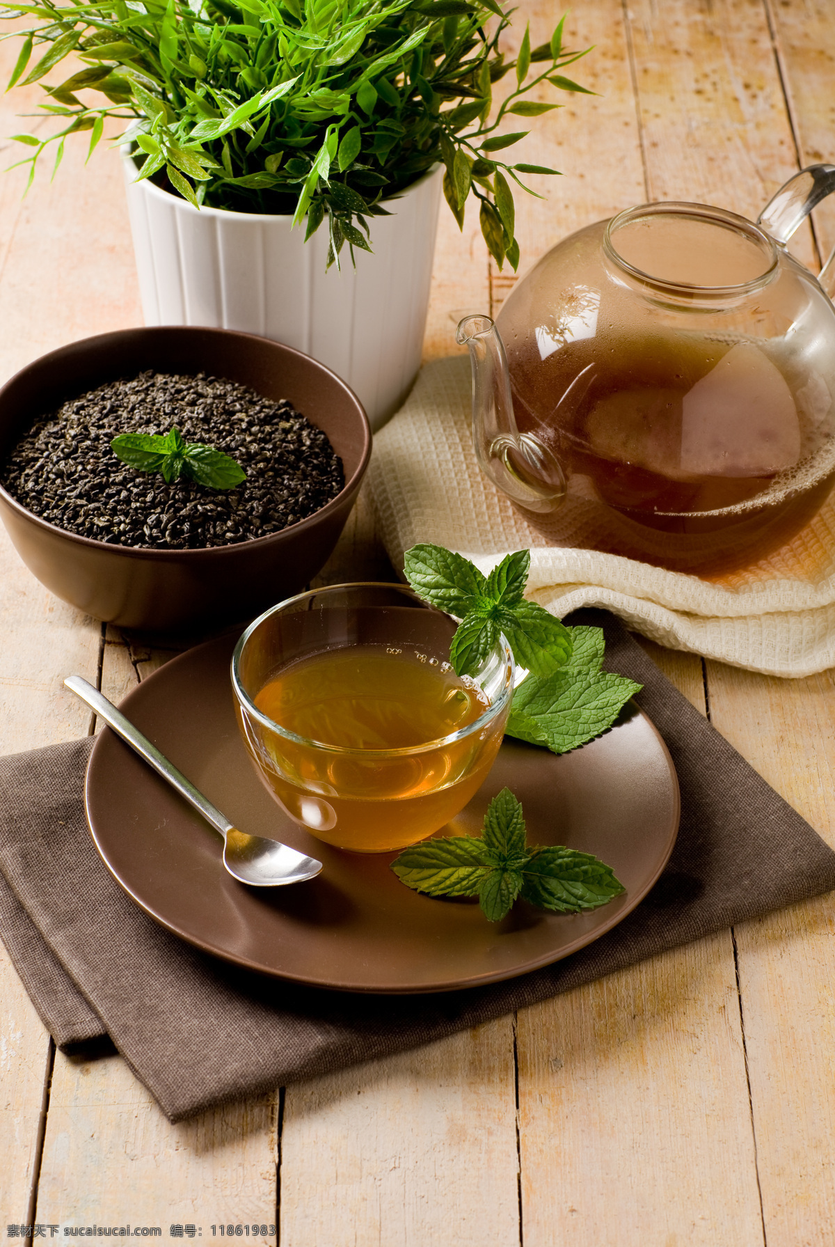 玻璃杯 餐饮美食 茶 茶杯 茶壶 茶水 红茶 花茶 绿茶 绿叶 咖啡豆 养生茶 饮料酒水 psd源文件 餐饮素材