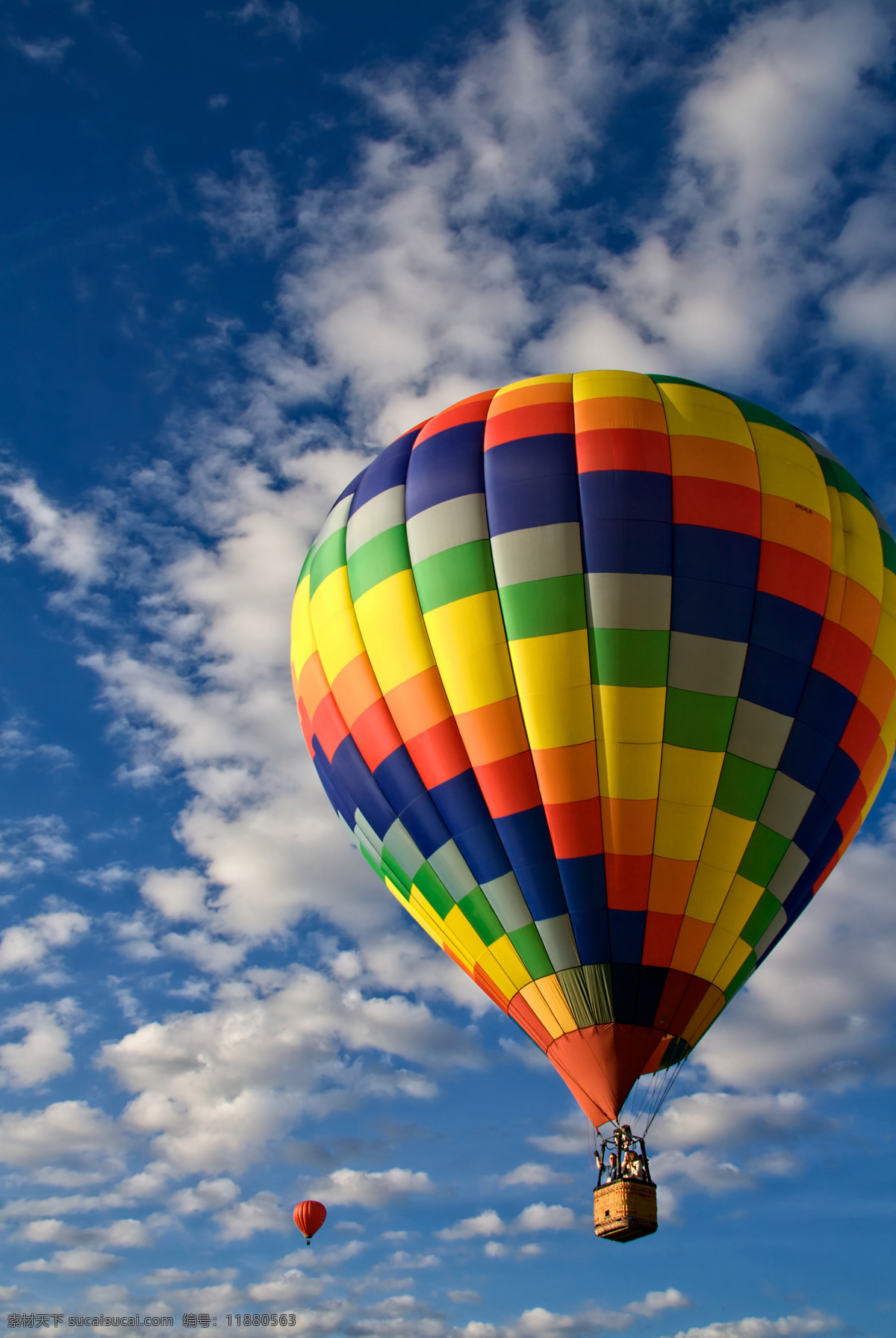 热气球 交通 交通工具 交通运输 飞行 天空 蓝天 白云 汽车图片 现代科技