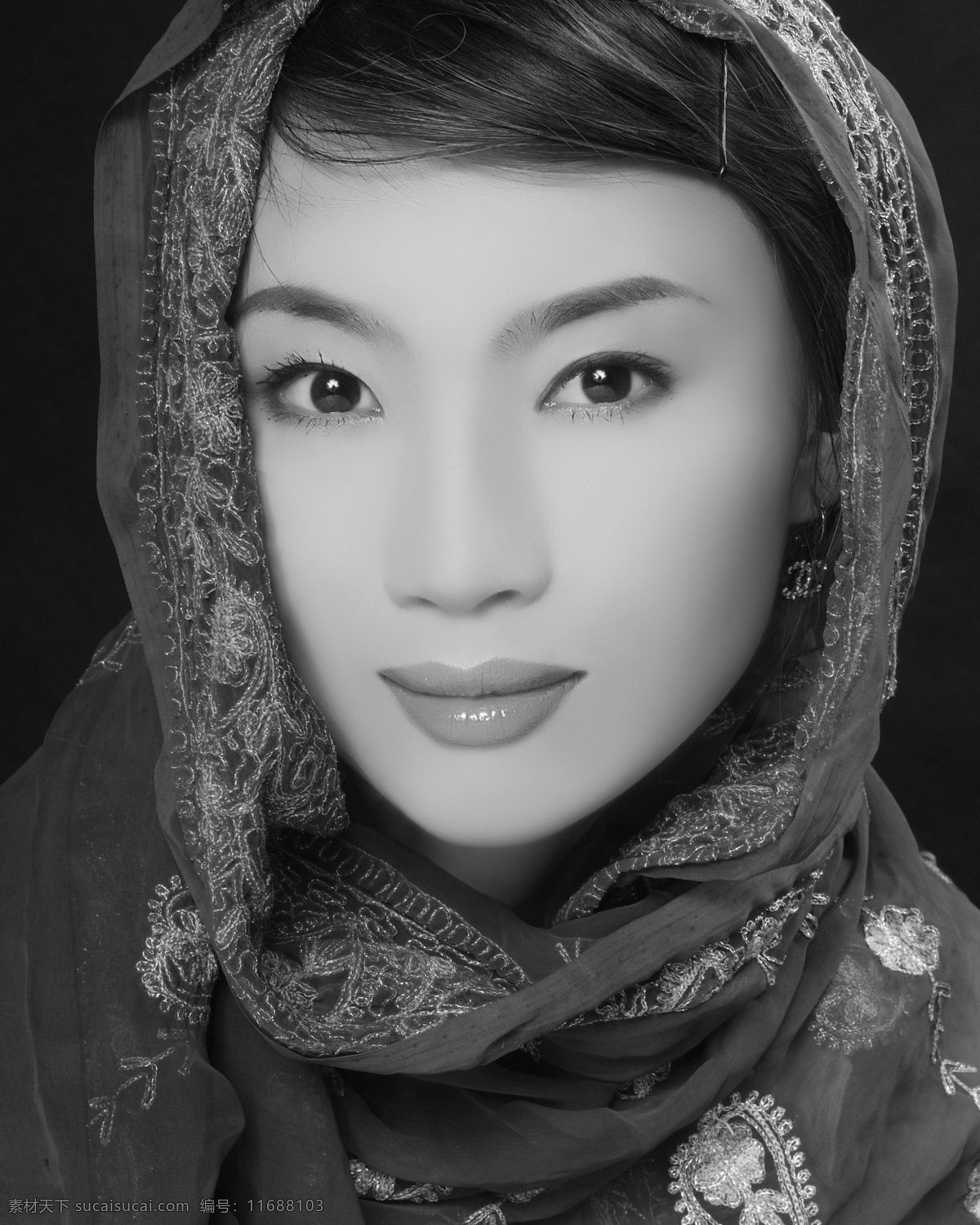 长发女性 女性 长发 黑白 头巾 艺术照 人物图库 女性女人 摄影图库