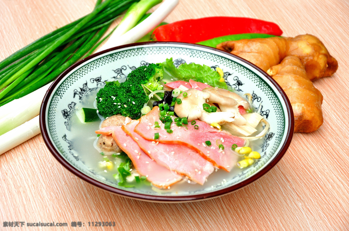 四川冒菜培根 四川冒菜 地方菜 麻辣烫 冒菜 小吃 汤菜 捞菜 培根 餐饮套餐美食 传统美食 餐饮美食