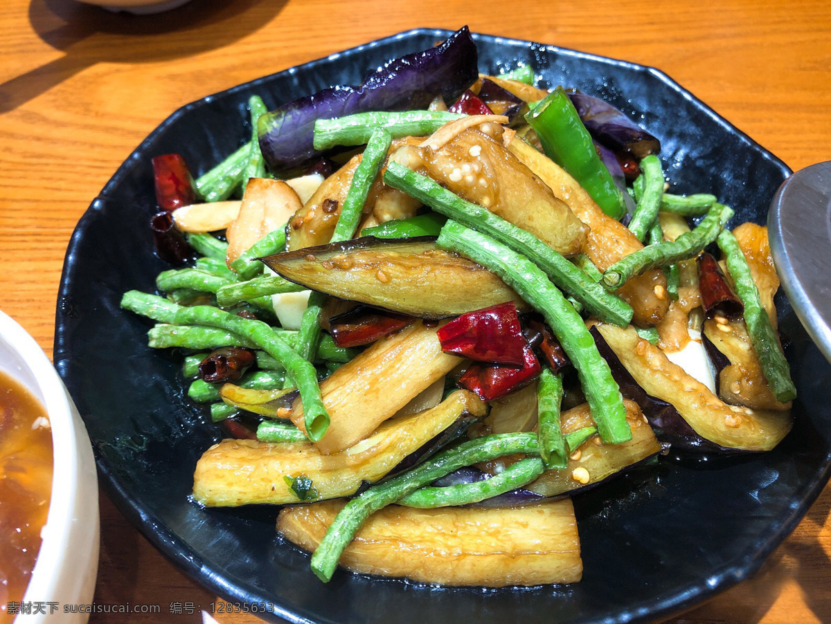 鱼香茄子 川菜 豆角 川味 传统菜 家常菜 茄子豆角 中国菜 美食 餐饮美食 传统美食