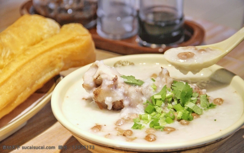 特色筒骨粥 筒骨粥 早餐 油条 香粥 靓粥 粥 筒骨 餐饮美食 西餐美食