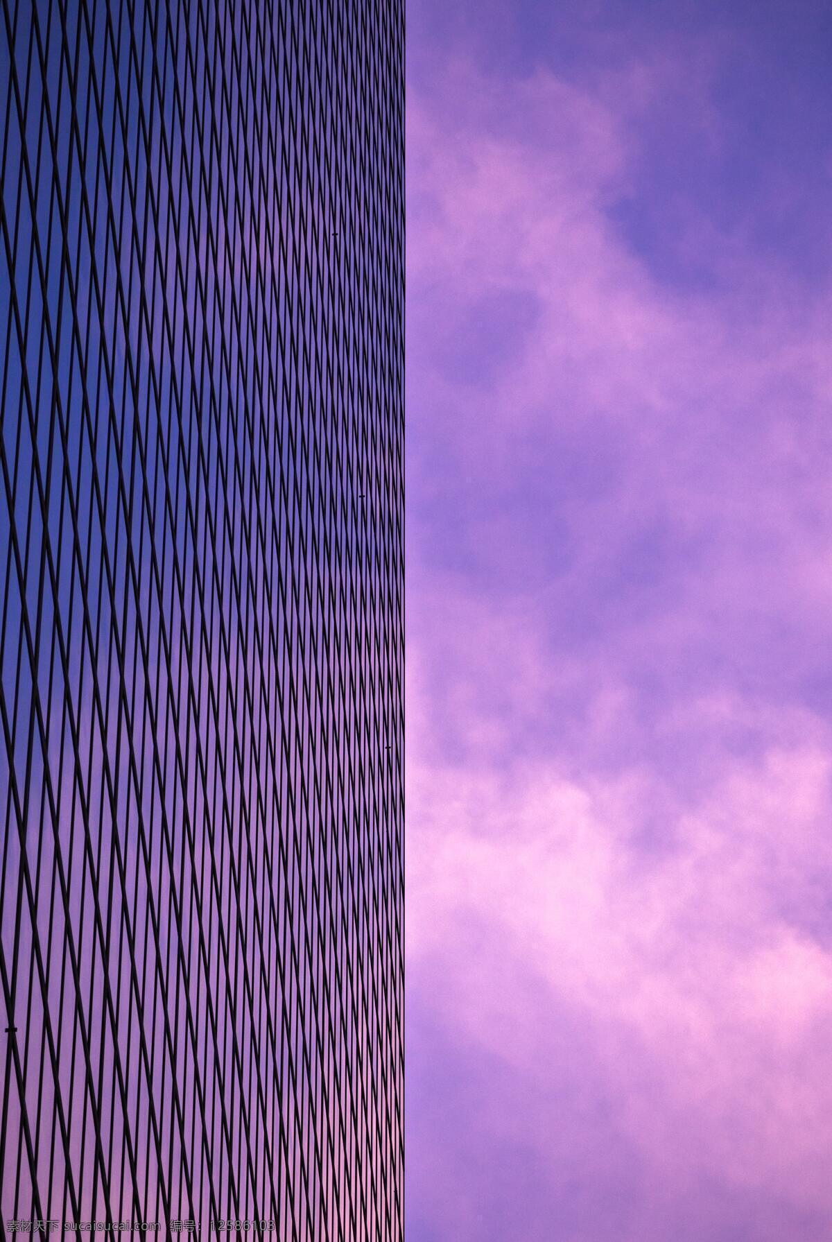 紫色 天空 大楼 背景 紫色大楼 大楼背景 紫色天空 规则背景 一半一半 背景图片 背景底纹