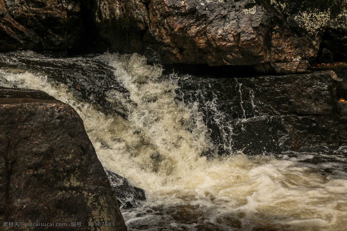 湍急的河流 河流 流水 小河流 石头 小溪 瀑布 风景 水景 自然 摄影图库 旅游摄影 国内旅游
