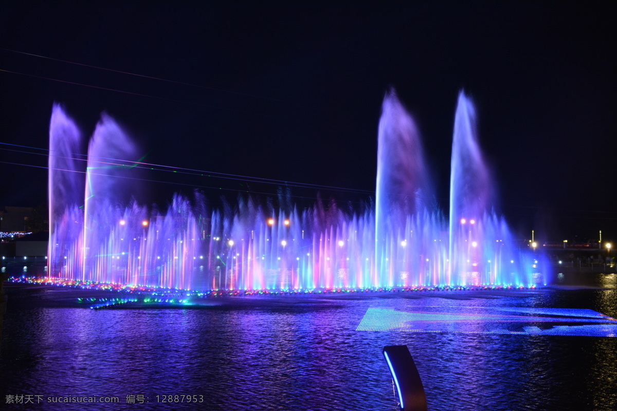 喷泉 彩色 灯光 夜景 河水 旅游摄影 国内旅游