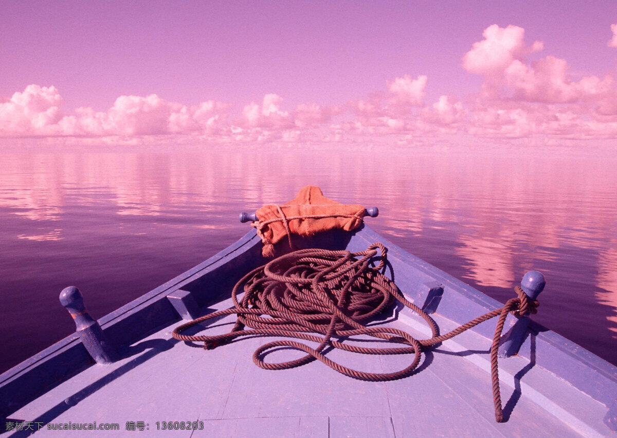 大海 船头 白云 海浪 交通工具 深海 绳索 现代科技 紫色天空 船的头部 风景 生活 旅游餐饮