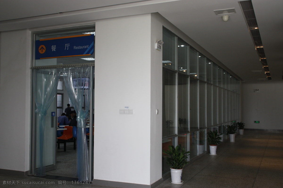 玻璃门 餐厅 餐厅设计 餐厅效果图 长廊 高档门 过道 建筑园林 餐厅环境 走廊 门 高档门设计 室内效果 室内环境 室内设计 门窗 效果图 门窗设计 门窗效果 装潢设计 玻璃门设计 室内摄影