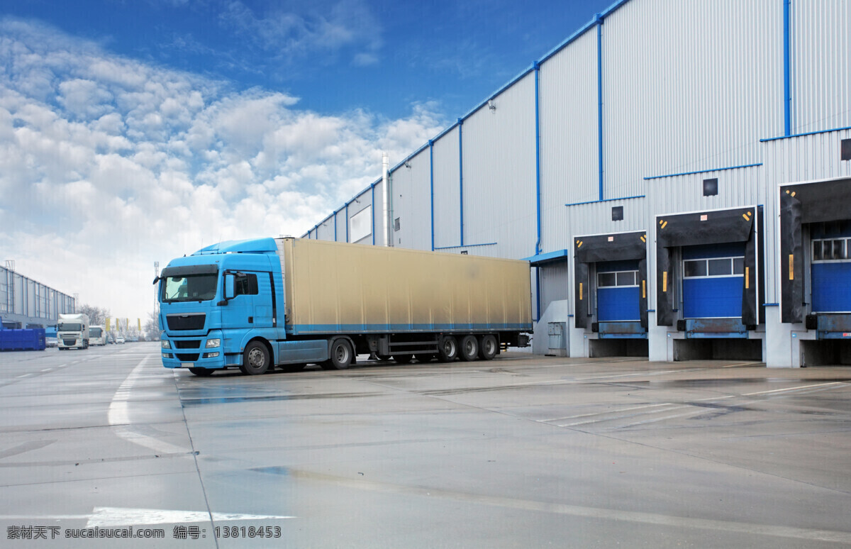 物流 厂房 货车 车 运输车 货物物流 运输 包装箱 货物 物流中心 货运 汽车图片 现代科技
