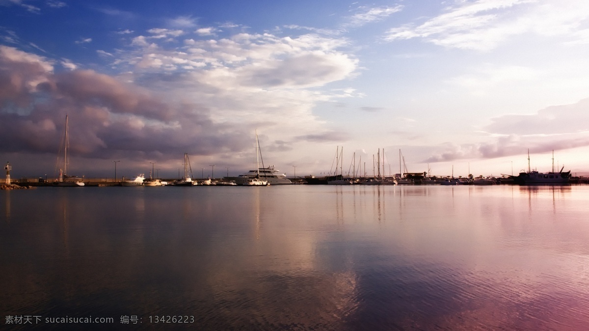 海边 风景图片 船只 海边风景 海滩 蓝天 游轮 自然风景 自然景观 美丽