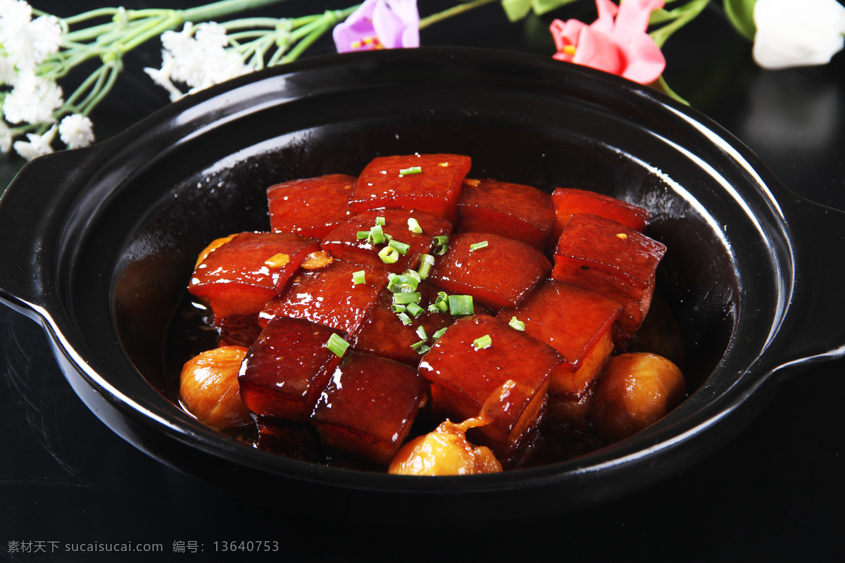 毛氏红烧肉 红烧肉 砂锅红烧肉 当家肉 秘制大块肉 传统美食 餐饮美食