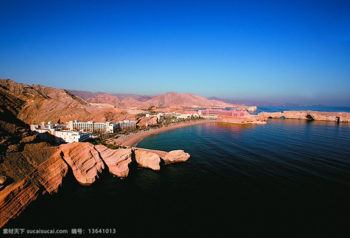 中东 海滨 饭店 海湾 大海 丹霞地貌 风景 美景度假 旅游风景 国内旅游 旅游摄影