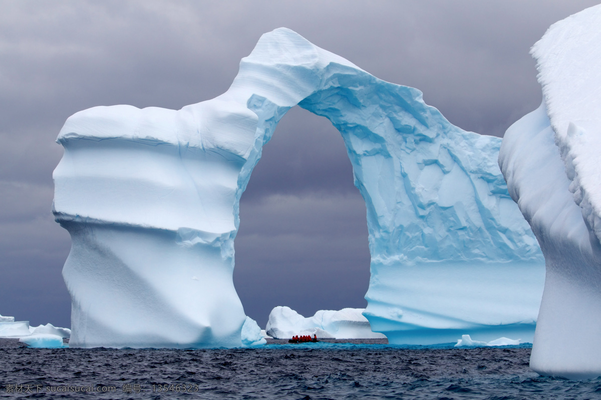 美丽 冰山 浮冰 冰山风景 冰川 北极冰川 南极冰川 冰川风景 冰水烈火 美丽的冰山 山水风景 风景图片