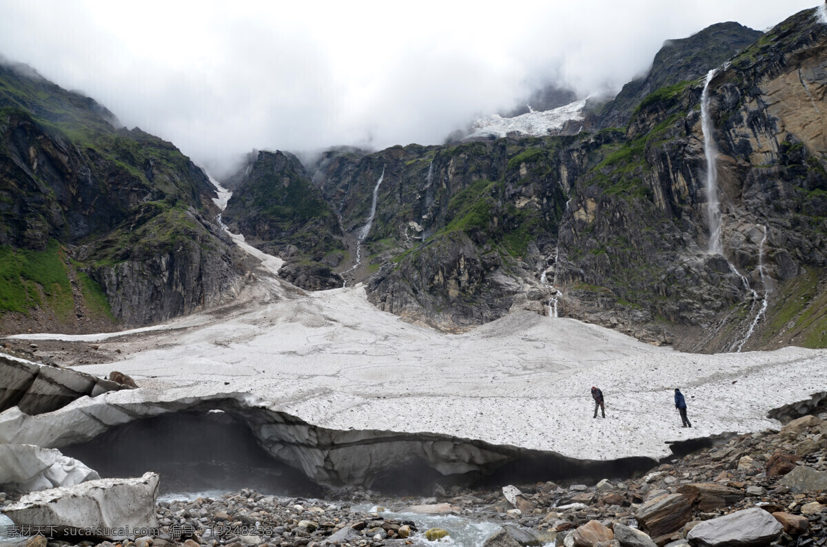 德钦 雨崩 雪山 冰川 远景 自然景观 自然风景