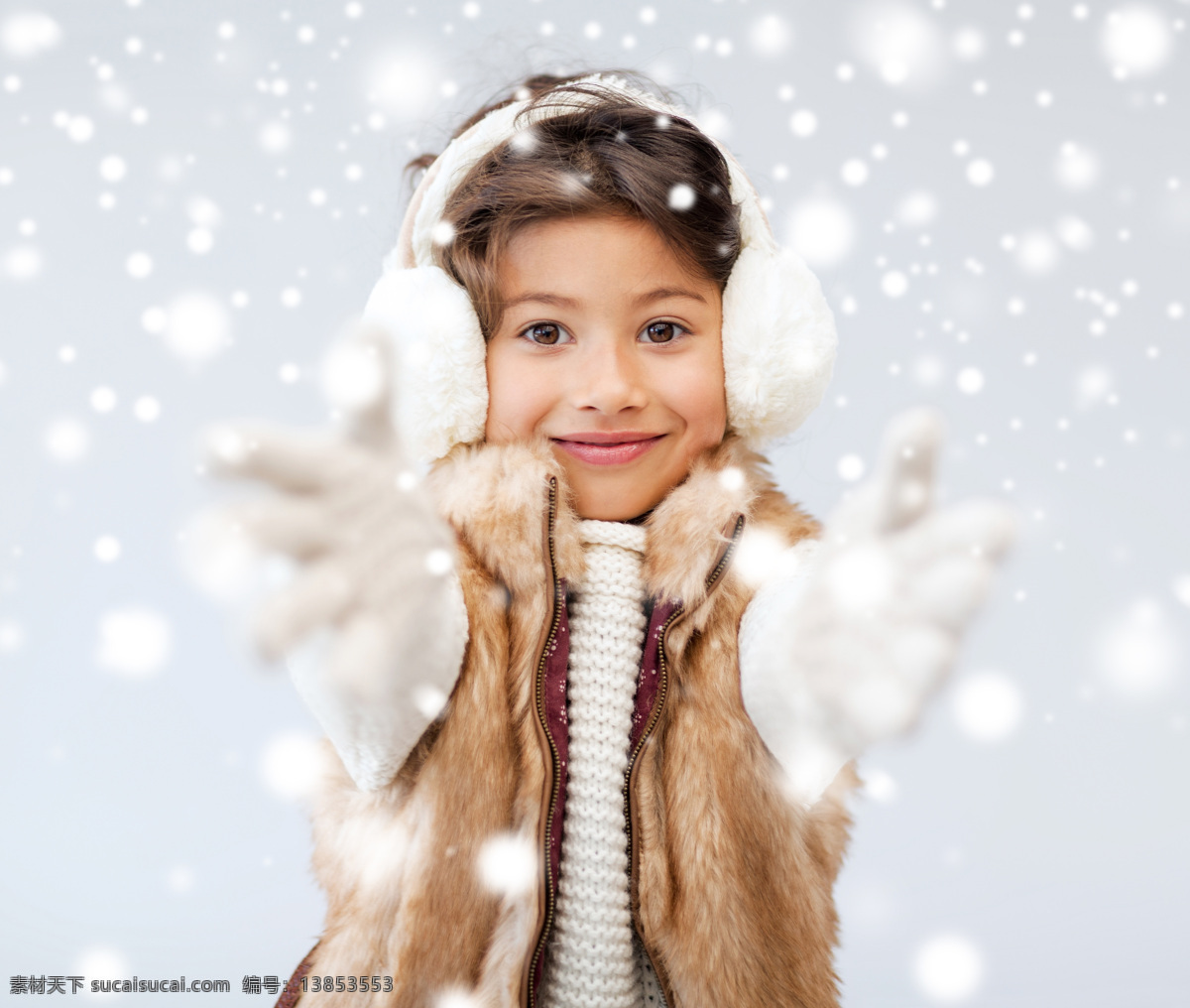 戴 手套 女孩 耳罩 保暖耳罩 小女孩 儿童 冬天 冬季 下雪 自然风景 自然景观 白色