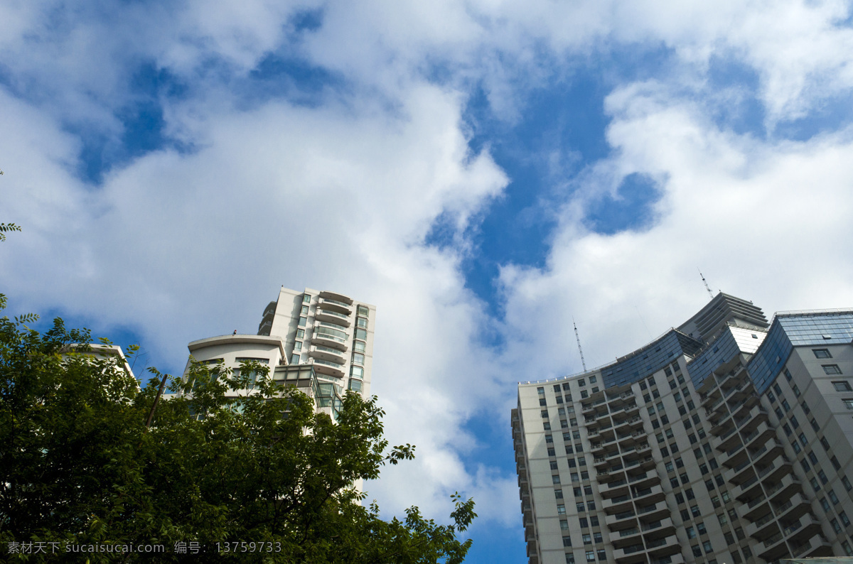 白云 都市 高楼大厦 建筑 建筑景观 蓝天 墙 上海 高档楼盘 浦西 白金 湾 高档 楼盘 白金湾 玻璃大厦 上海高楼大厦 自然景观 矢量图 建筑家居