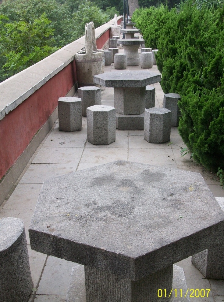 盘山风光 石桌 石凳 盘山 天津盘山 自然风景 树木 古建筑 名胜 旅游 景观 风景名胜 自然景观
