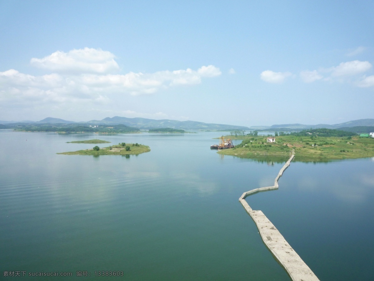 景观设计 意向图 景观坐凳 住宅景观 园林景观 景观建筑 自然景观 郊野景观 铺装设计 园林设计 现代景观 景观元素 庭院景观 景观灯具 居住区景观 宜居景观 生态景观 景观廊架 景观入口 景观石材 景观大草坪 景观灯柱 艺术景观 乡村景观 滨水景观 天空意向 旅游景观 天空贴图 天空 景观意向图 环境设计 bmp