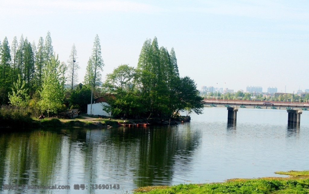 河岸风景 小河 河水 树林 小桥 小屋 农舍 自然 人文景观 信阳浉河两岸 国内旅游 旅游摄影