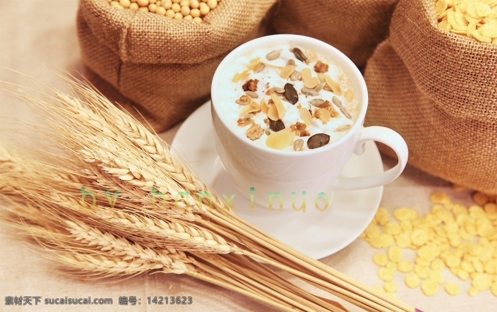 小麦 一杯 加 牛奶 麦片 谷物 咖啡 玉米 杯茶 生活百科 生活素材