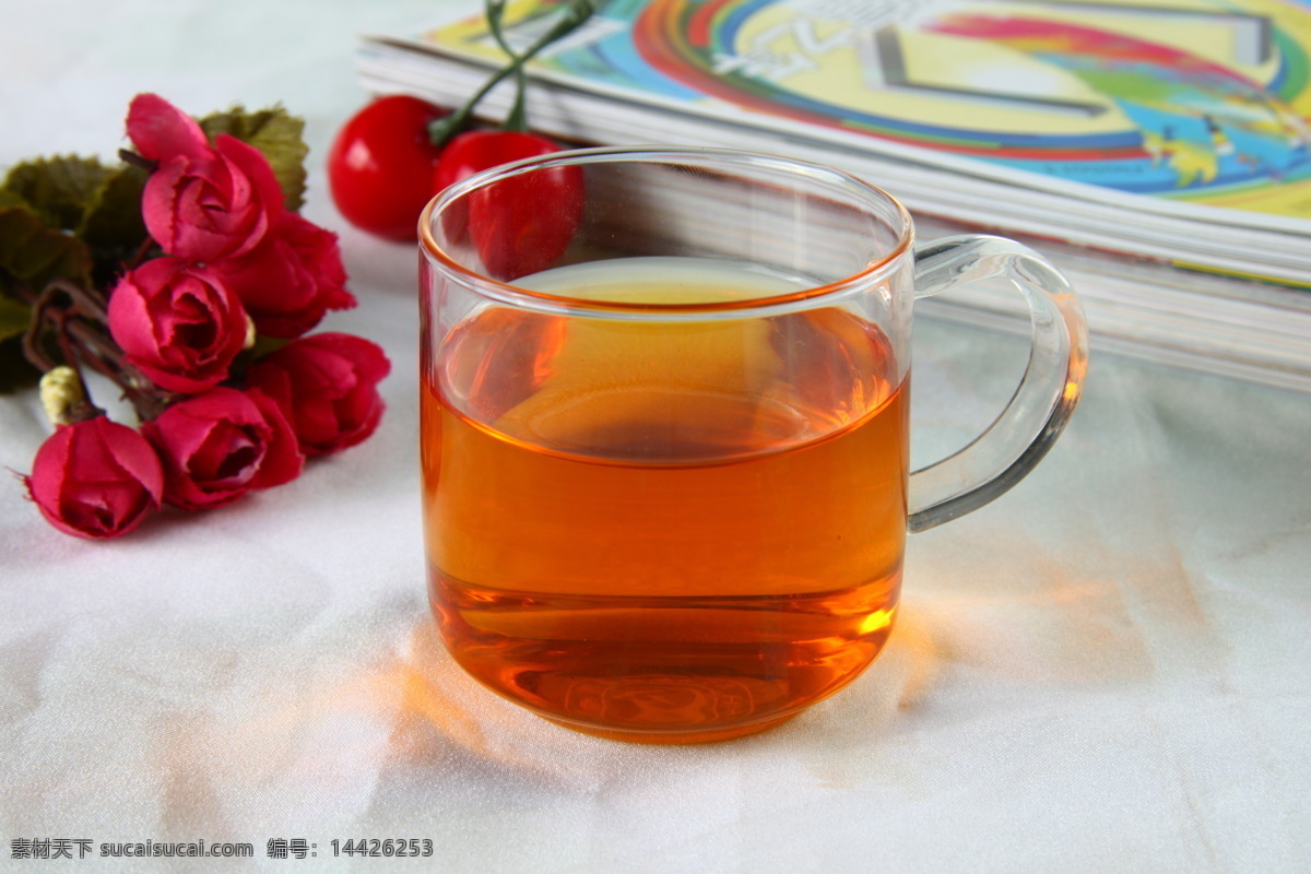 茶汤 意境图 红茶 普洱 茶杯 玻璃杯 饮料酒水 餐饮美食