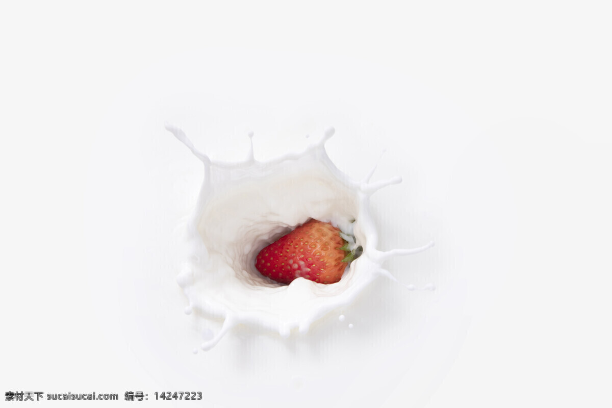 草莓落入牛奶 草莓 创意草莓摄影 牛奶草莓 水果 草莓喷溅